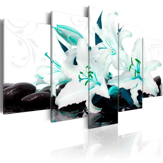 Wandbild - Turquoise lilies and stones