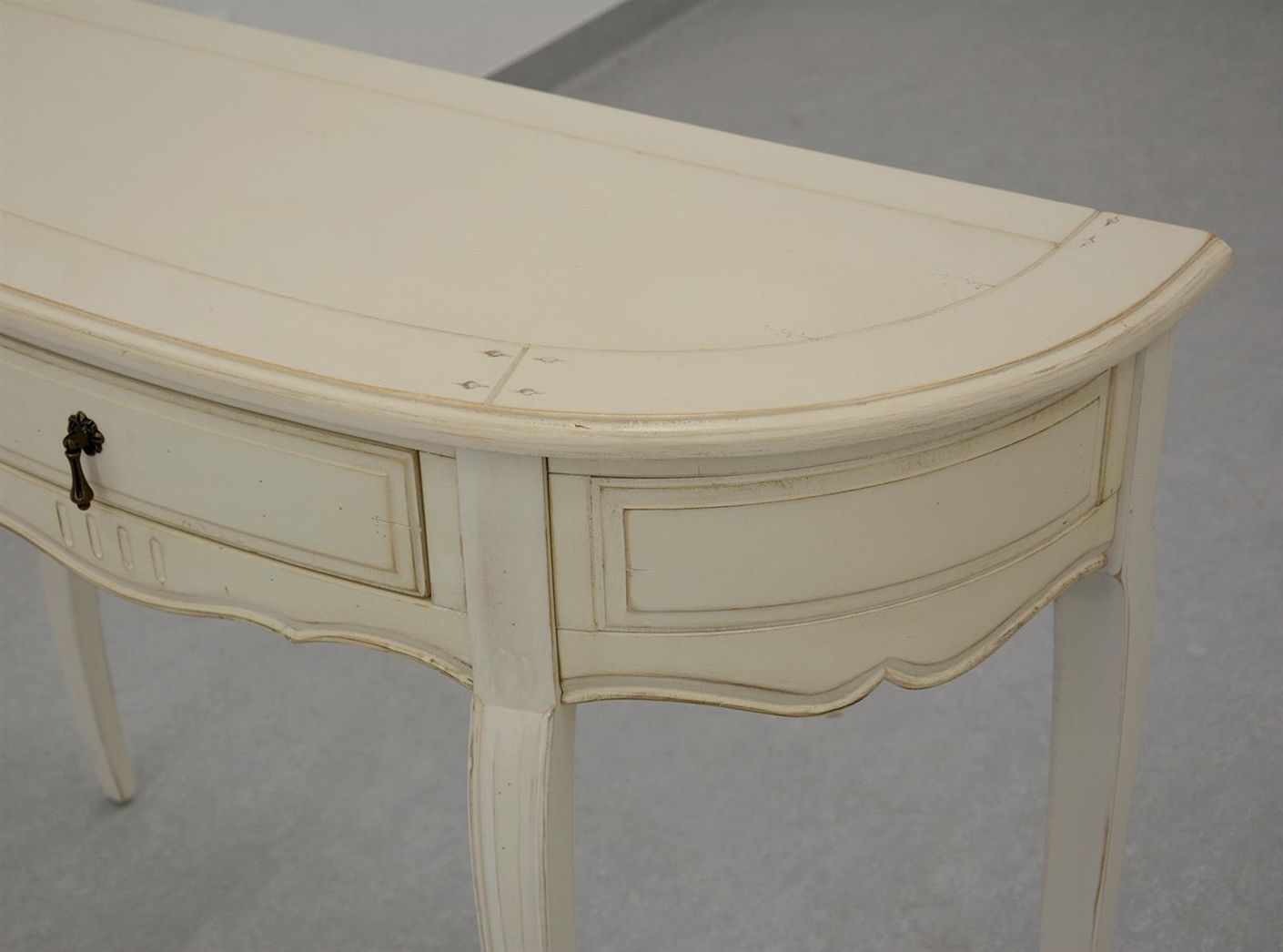 Verona Massivholz Konsolentisch halbrund Birke Creme